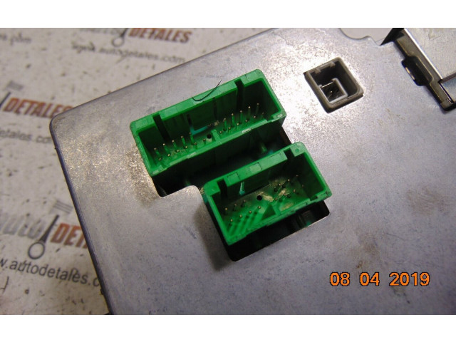 Tālruņa vadības bloks