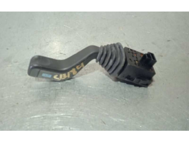 Ручка стеклоочистителей 09185417, 1241028   Opel Meriva A