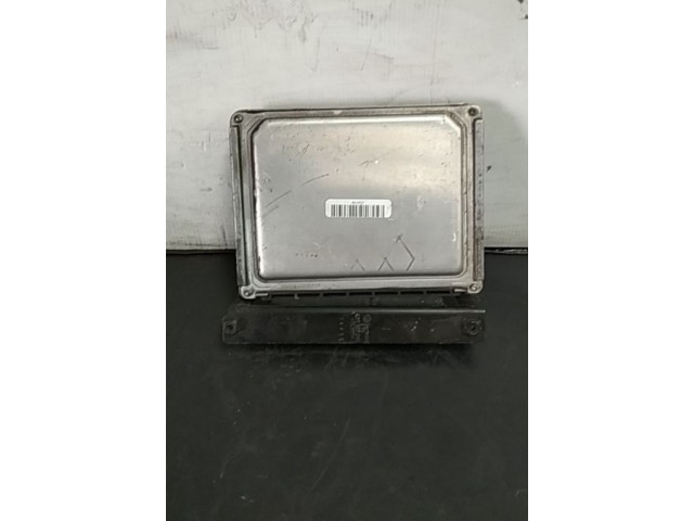 Řídící jednotka 03P906021P   Seat Ibiza IV (6J,6P) 2010