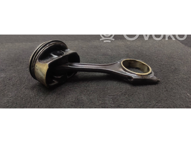 Поршень 84L103 Audi A6 S6 C6 4F