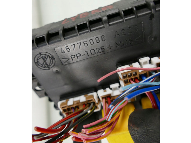 Pojistková skříňka 46776086 Lancia Lybra 2002