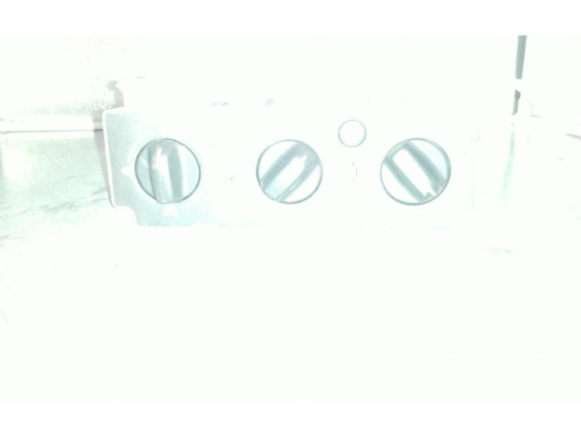 Блок управления климат-контролем 6451F2 Peugeot 306