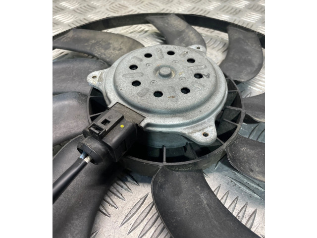 Вентилятор радиатора A10111406F Audi A7 S7 4G