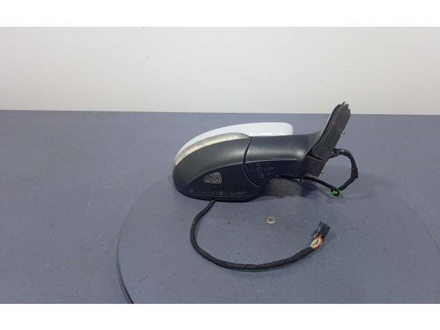 Зеркало электрическое Volkswagen Jetta VI 2011 - 2018 года