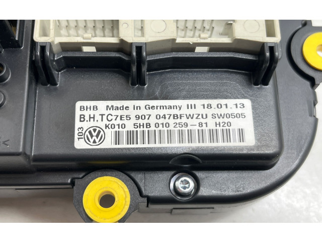 Блок управления климат-контролем 7E5907047, 5HB01025981 Volkswagen Transporter Caravelle T5