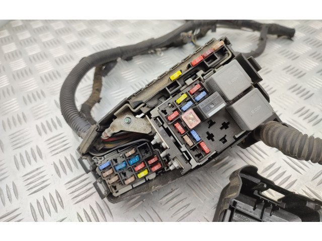 Блок предохранителей    Volvo XC70    