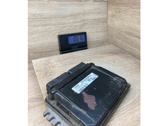 Блок управления двигателем Блок управления P30614635, S108212005E Volvo S40, V40