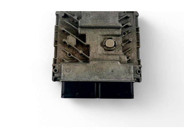 Řídící jednotka 06L907425C Audi A5 2017