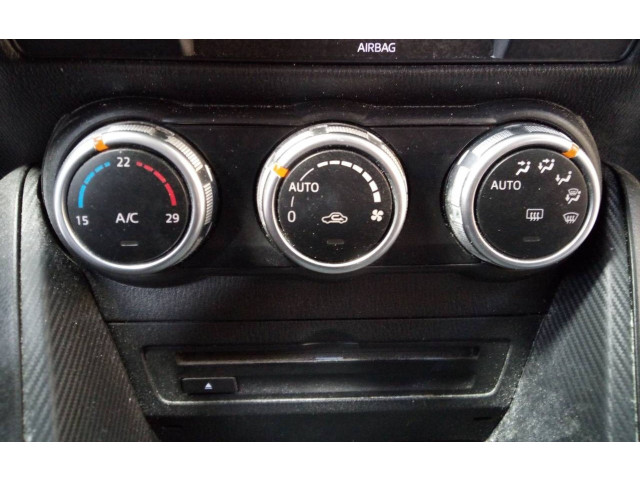 Блок управления климат-контролем Mazda CX-3