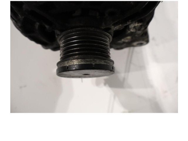 Генератор 03C903023S   Volkswagen Touran II      