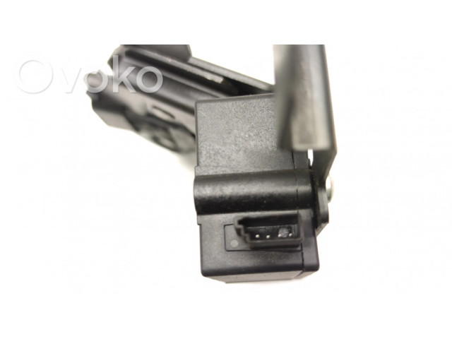 Zámek zadních dveří 51247026192 BMW 3 E46 2002