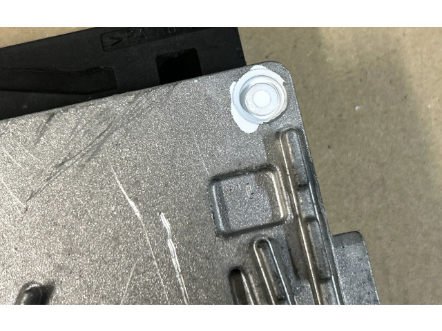 Блок управления двигателя 0281001776, 28SA4018 Volvo V70