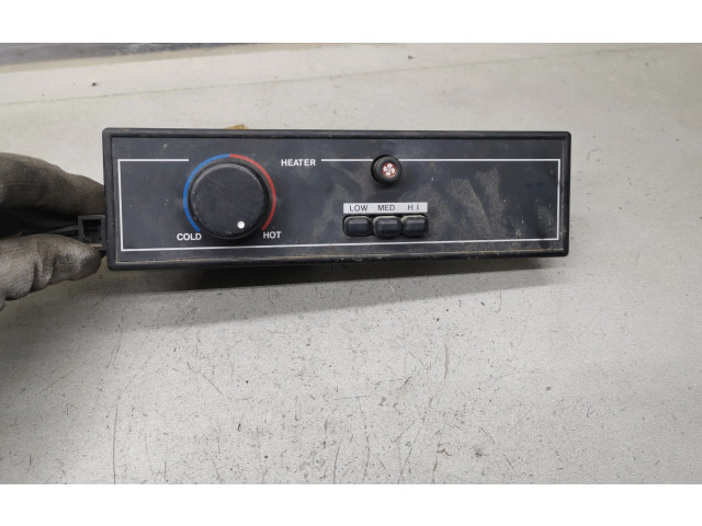 Блок управления климат-контролем Nissan Vanette