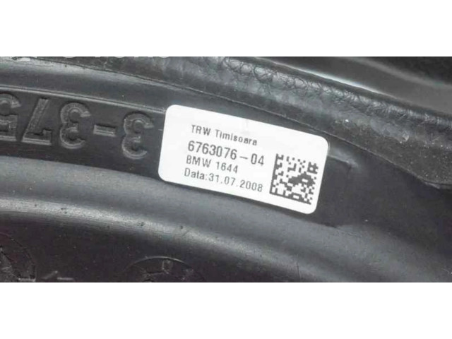 Volant BMW 1 E81 E87 2006 6763076  