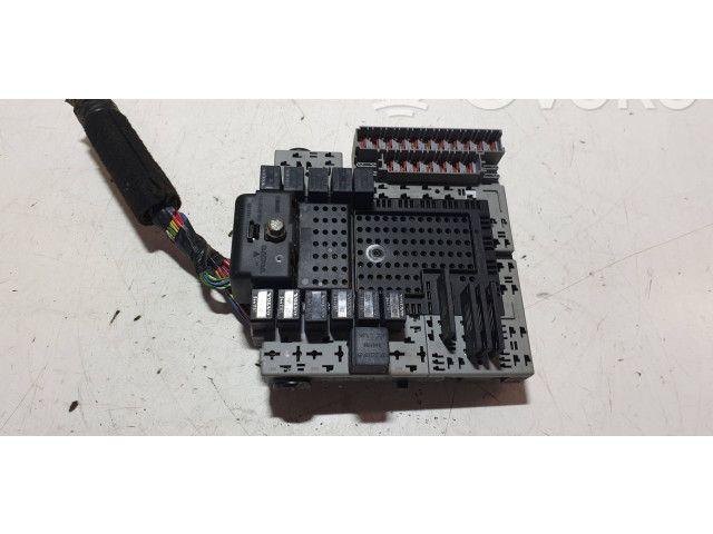 Блок предохранителей 8622520 Volvo XC90
