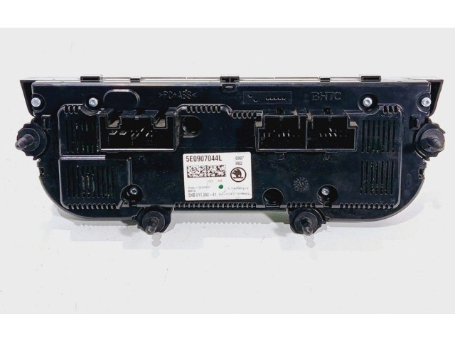 Блок управления климат-контролем 5E0907044L Skoda Octavia Mk3 (5E)