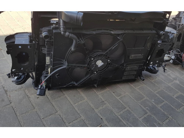 Pojistková skříňka Комплект радиатора    Volkswagen Tiguan 2018