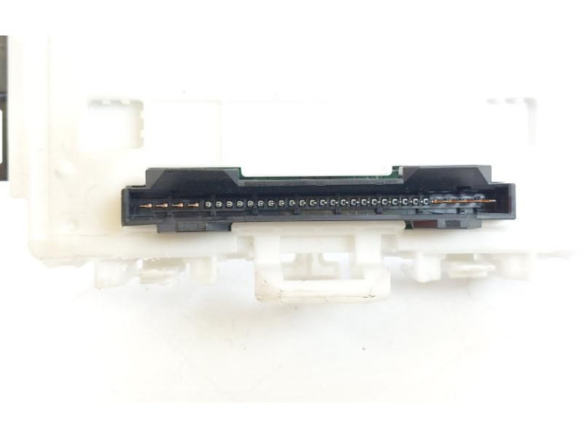 Pojistková skříňka 2353R20, 2353R20 Suzuki Swift III 2010