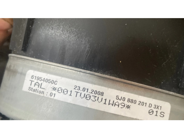 Подушка безопасности водителя 5J0880201D, 61954050C   Skoda Fabia Mk2 (5J)