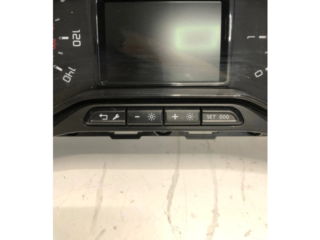 Přístrojová deska Citroen Berlingo 2019 769167680U