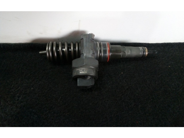 Vstřikovač    Volkswagen Passat Alltrack    AVB 