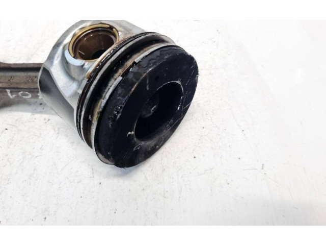 Píst Hyundai Santa Fe