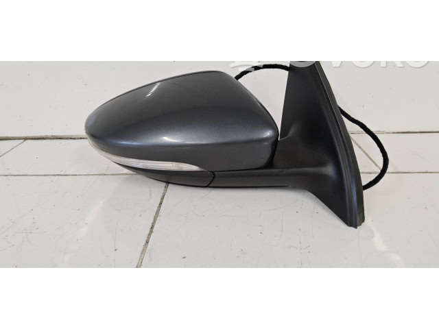 Зеркало электрическое Volkswagen Jetta VI 2011 - 2018 года