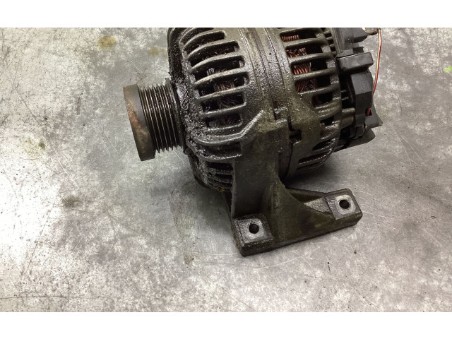 Генератор 8676498, 0124525029   Volvo V70      