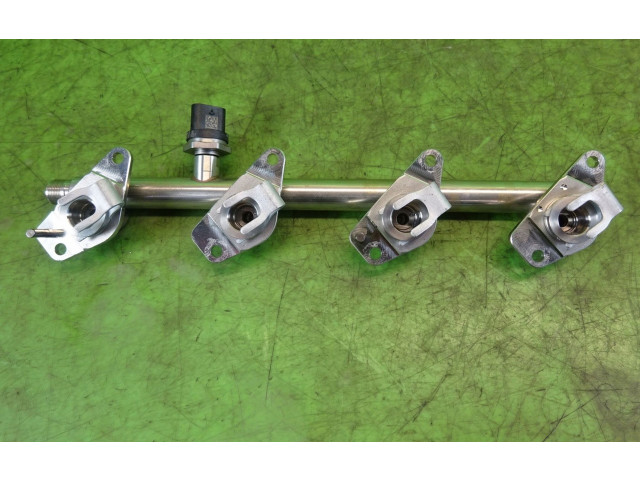 Магистральная трубка топлива