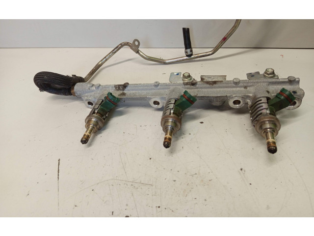 Магистральная трубка топлива         Lexus GS 300 350 430 450H 