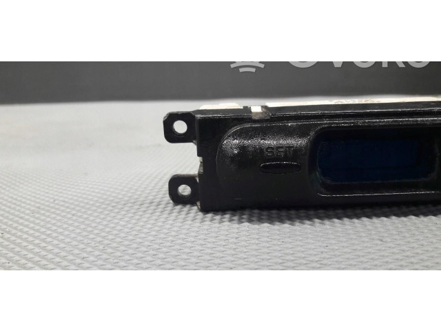 Дисплей    mr189269   Mitsubishi Colt