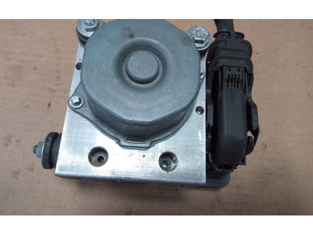 Jednotka ABS 476608644R Renault Clio IV 2012
