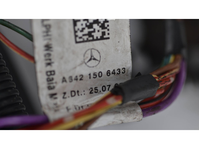 Vstřikovač A3421506433, A6420780341 Mercedes-Benz C W203 64291040161046