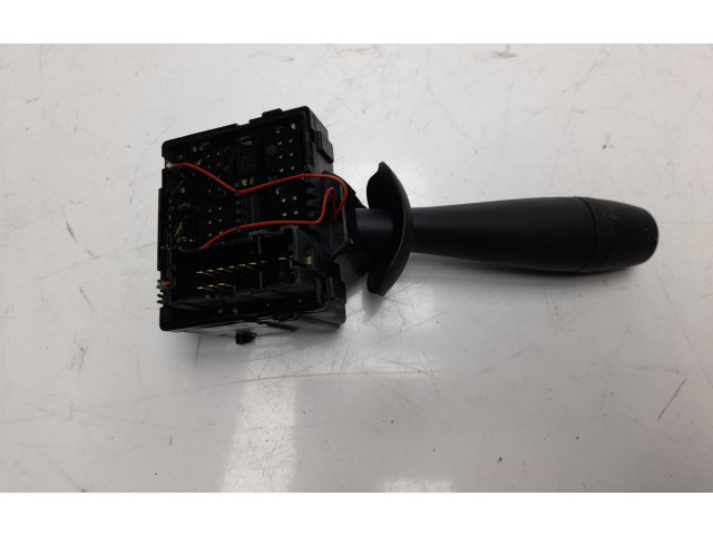 Ручка стеклоочистителей 255675887R Dacia Logan II