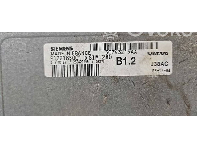 Блок управления двигателя 30743219AA, S122185001 Volvo C30