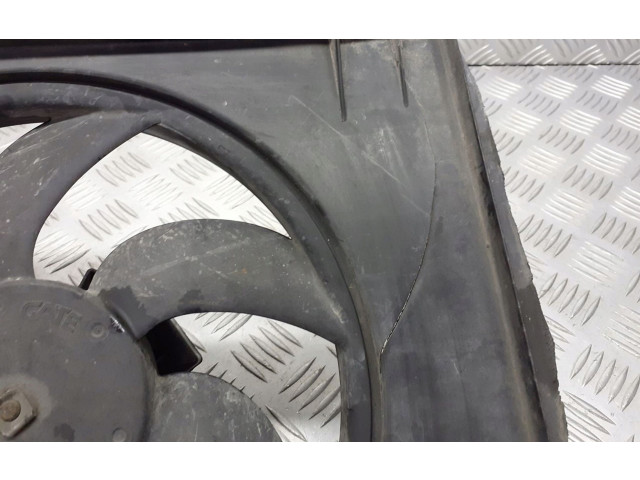 Pojistková skříňka Электрический вентилятор радиаторов 0003436V1002 Smart ForFour I 2001