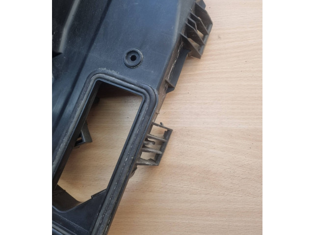 Блок предохранителей  4F1907355, 4F1907613   Audi A6 S6 C6 4F    