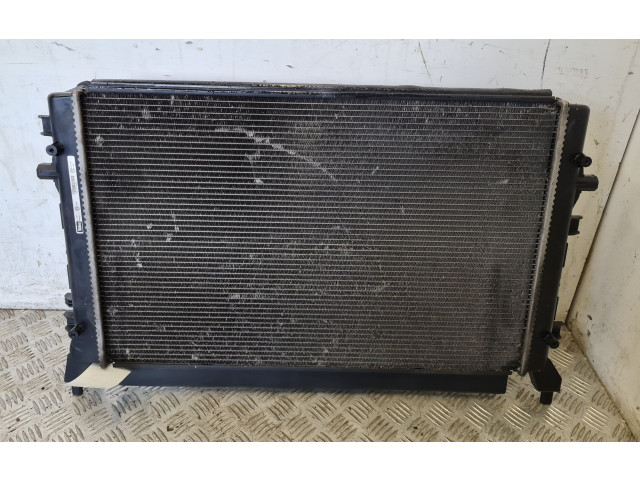 Радиатор охлаждающей жидкости 1K0121251BN Volkswagen Jetta V 2005 - 2010 года