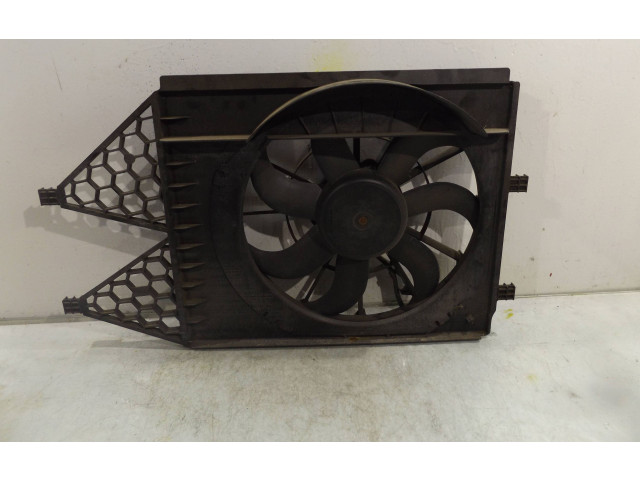 Вентилятор радиатора 6R0121207 Skoda Fabia Mk2 (5J)