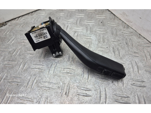 Ручка стеклоочистителей 1K0953519J   Skoda Octavia Mk2 (1Z)