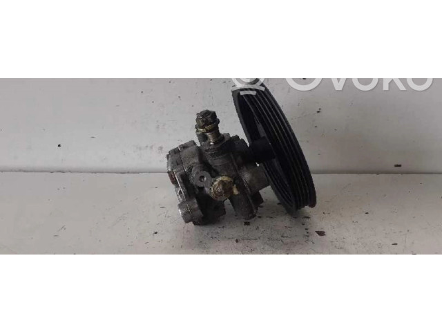 Насос усилителя руля Mitsubishi Carisma