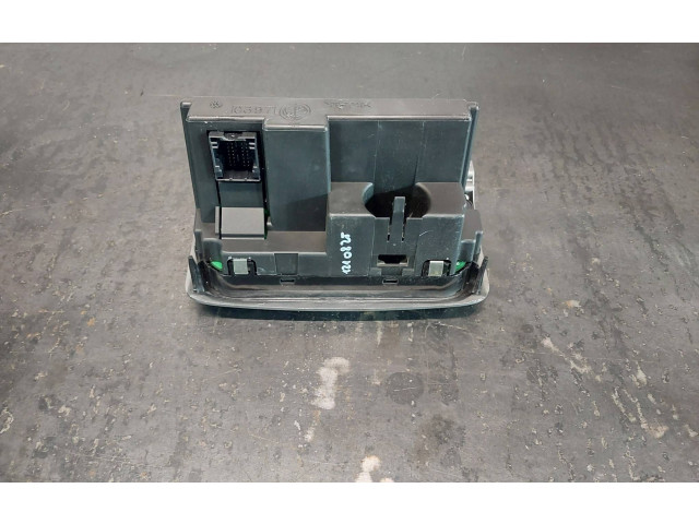 Блок управления климат-контролем 01560513690 Alfa Romeo GT