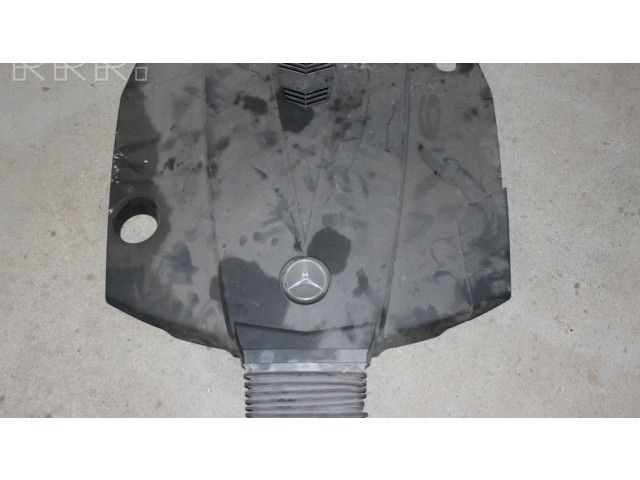 Крышка двигателя (отделка)