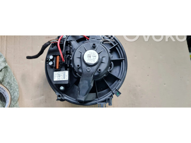 Вентилятор печки    5Q1819021B, 09XL9L0LL   Audi A3 S3 8V