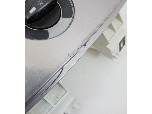 Блок управления климат-контролем 735496445 Fiat Qubo