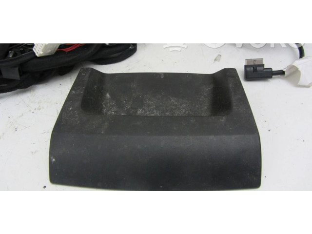 Дисплей       Renault Trafic II (X83)