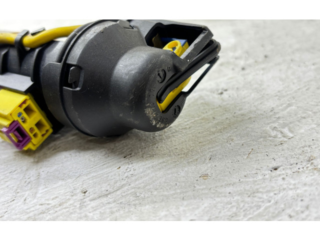 Боковая подушка безопасности 4B9880742A   Audi A6 S6 C5 4B