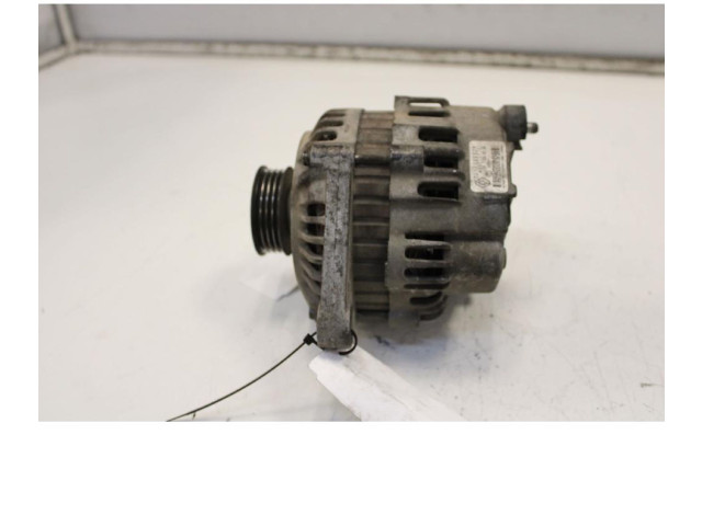 Генератор 231002582R Dacia Sandero