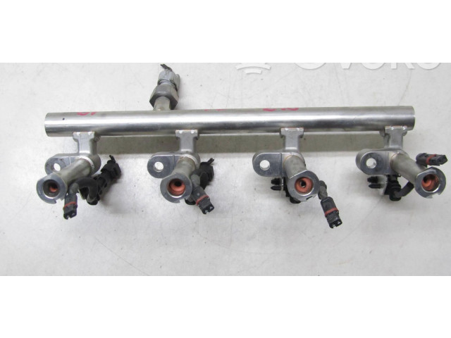 Топливная рампа 31303496, 065517 Volvo S60