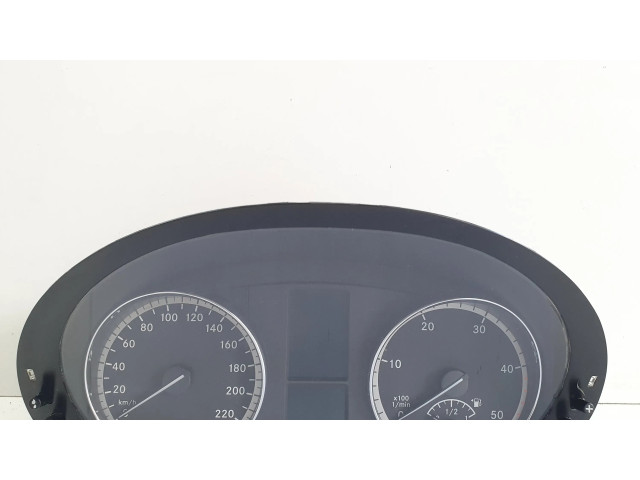 Přístrojová deska Mercedes-Benz Vito Viano W639 2012 A6399005600